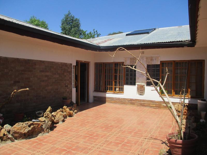 4 Bedroom Property for Sale in Hospitaalpark Free State